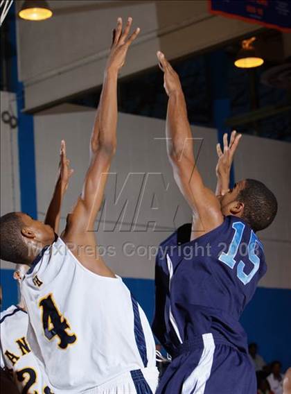 Thumbnail 1 in Forest Hills vs Canarsie (Queens Jam Christmas Classic) photogallery.