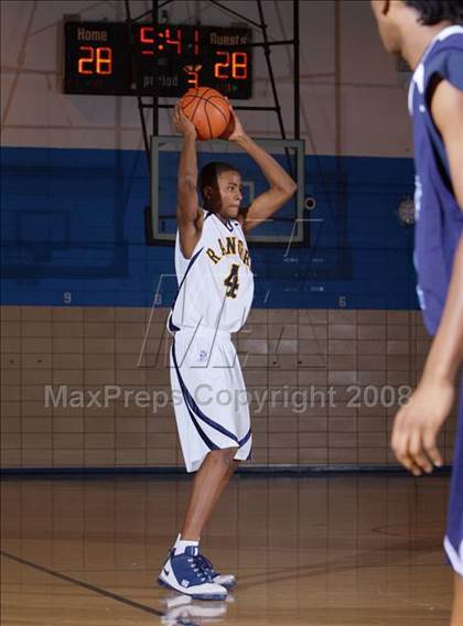 Thumbnail 3 in Forest Hills vs Canarsie (Queens Jam Christmas Classic) photogallery.