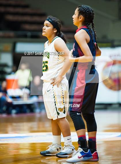 Thumbnail 3 in Sierra Pacific vs. Strathmore (CIF CS D4 Final) photogallery.