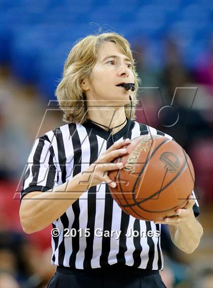 Thumbnail 1 in Miramonte vs. St. Mary's (CIF NorCal Regional Open Division Final) photogallery.