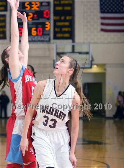 Thumbnail 1 in Poplar Bluff vs Jackson University (Dyersburg Tournament) photogallery.