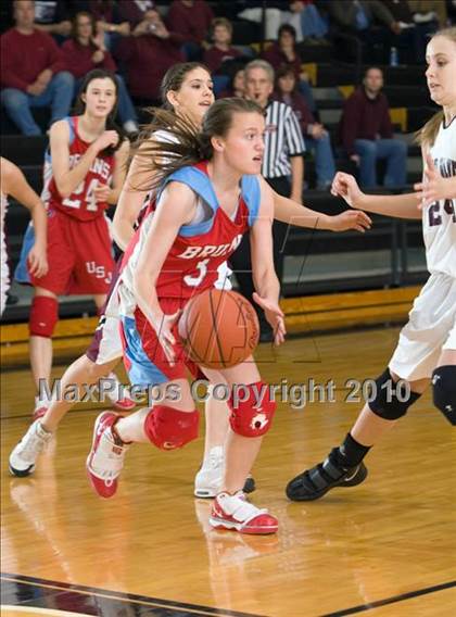 Thumbnail 2 in Poplar Bluff vs Jackson University (Dyersburg Tournament) photogallery.