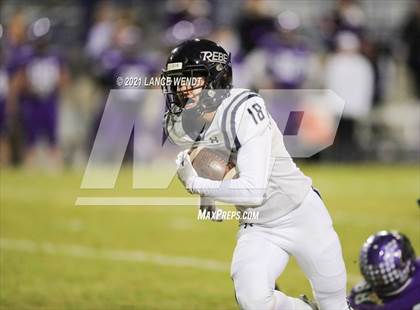 Thumbnail 3 in Arvada West vs. Columbine (CHSAA 5A Second Round Playoffs) photogallery.