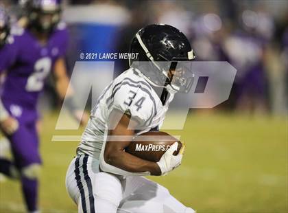 Thumbnail 3 in Arvada West vs. Columbine (CHSAA 5A Second Round Playoffs) photogallery.