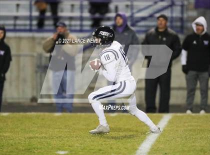 Thumbnail 3 in Arvada West vs. Columbine (CHSAA 5A Second Round Playoffs) photogallery.