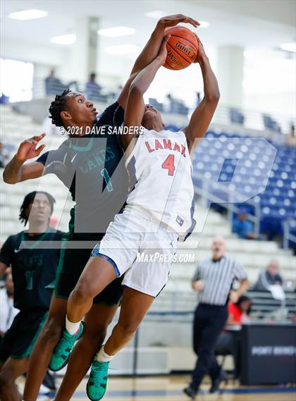 Thumbnail 3 in Fort Bend Hightower vs. Lamar (FBISD Invitational) photogallery.