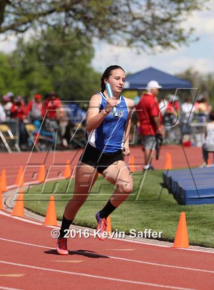 Thumbnail 2 in CHSAA Track and Field Championships photogallery.