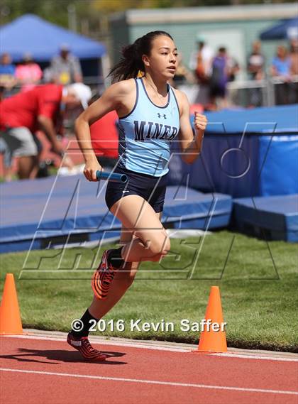 Thumbnail 1 in CHSAA Track and Field Championships photogallery.