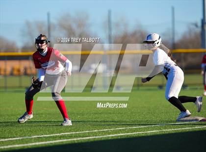 Thumbnail 3 in Canandaigua Academy @ Honeoye Falls-Lima photogallery.