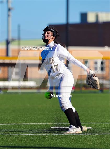 Thumbnail 2 in Canandaigua Academy @ Honeoye Falls-Lima photogallery.