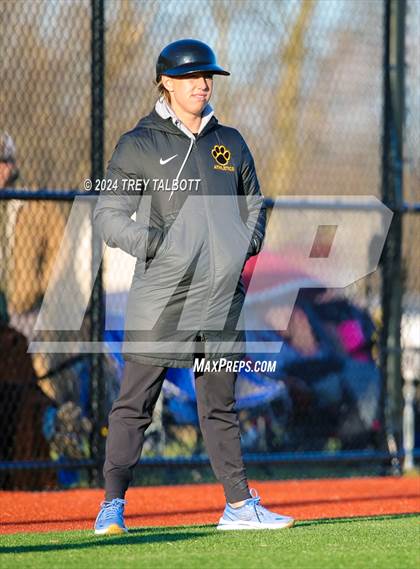 Thumbnail 2 in Canandaigua Academy @ Honeoye Falls-Lima photogallery.
