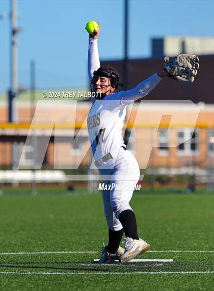 Thumbnail 1 in Canandaigua Academy @ Honeoye Falls-Lima photogallery.