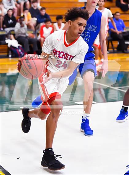 Thumbnail 2 in Valley Christian vs. Moon Valley  (Judy Dixon Tournament) photogallery.