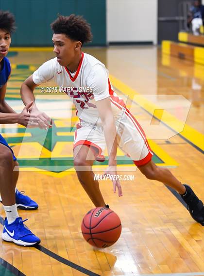 Thumbnail 2 in Valley Christian vs. Moon Valley  (Judy Dixon Tournament) photogallery.