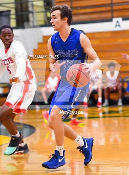 Thumbnail 2 in Valley Christian vs. Moon Valley  (Judy Dixon Tournament) photogallery.