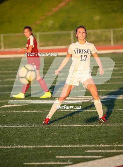 Thumbnail 3 in FR: Oakmont @ Whitney photogallery.