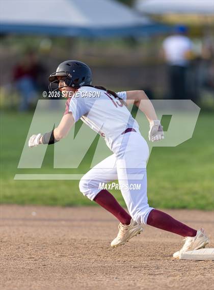 Thumbnail 3 in JV: Rocklin @ Whitney photogallery.