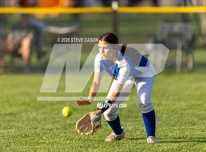 Thumbnail 2 in JV: Rocklin @ Whitney photogallery.