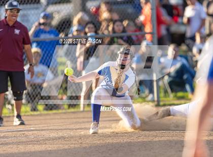 Thumbnail 3 in JV: Rocklin @ Whitney photogallery.