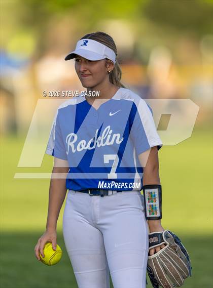 Thumbnail 1 in JV: Rocklin @ Whitney photogallery.