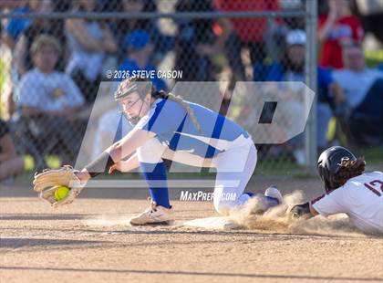 Thumbnail 1 in JV: Rocklin @ Whitney photogallery.