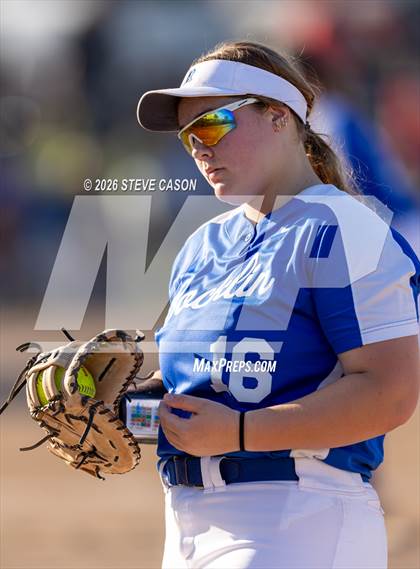 Thumbnail 1 in JV: Rocklin @ Whitney photogallery.