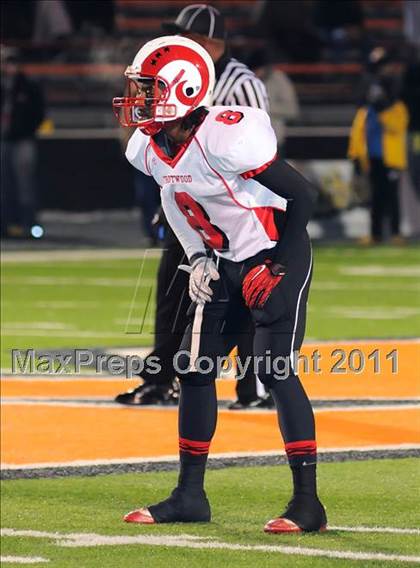 Thumbnail 3 in Maple Heights vs. Trotwood-Madison (OHSAA D2 Final) photogallery.