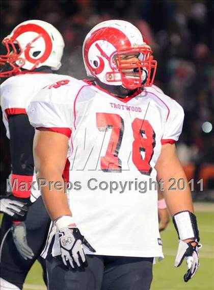 Thumbnail 1 in Maple Heights vs. Trotwood-Madison (OHSAA D2 Final) photogallery.