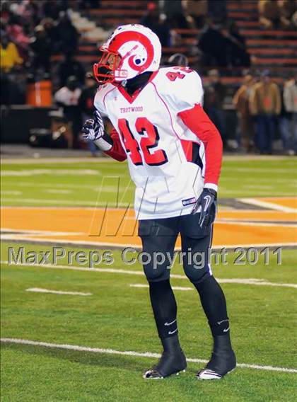 Thumbnail 3 in Maple Heights vs. Trotwood-Madison (OHSAA D2 Final) photogallery.