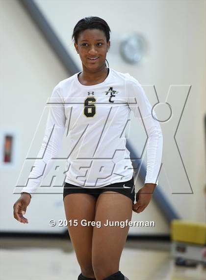 Thumbnail 2 in Windsor vs. American Canyon (Nor-Cal Invitational) photogallery.