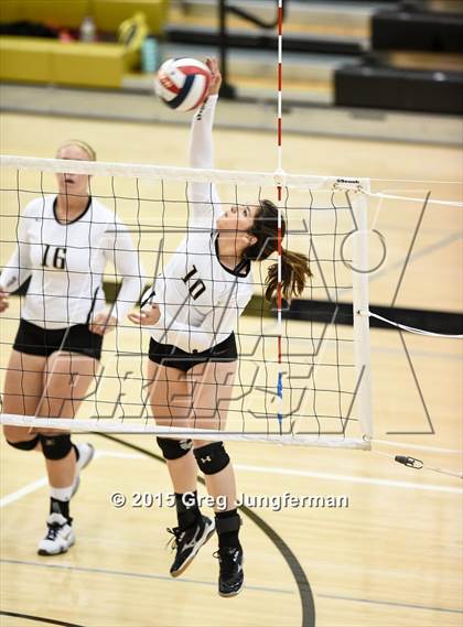 Thumbnail 1 in Windsor vs. American Canyon (Nor-Cal Invitational) photogallery.