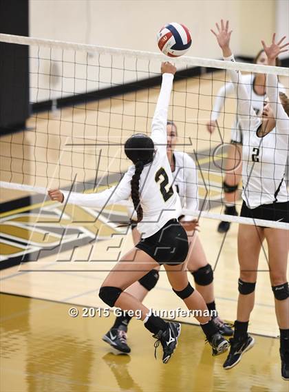 Thumbnail 3 in Windsor vs. American Canyon (Nor-Cal Invitational) photogallery.