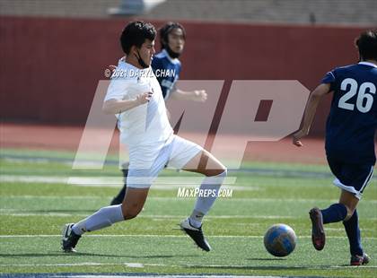 Thumbnail 2 in Arroyo @ Gabrielino photogallery.