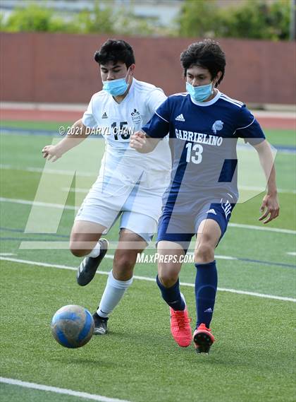 Thumbnail 1 in Arroyo @ Gabrielino photogallery.
