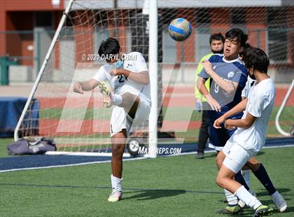 Thumbnail 1 in Arroyo @ Gabrielino photogallery.