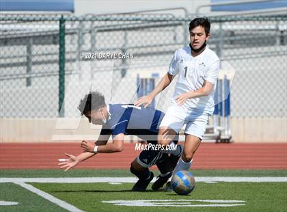 Thumbnail 2 in Arroyo @ Gabrielino photogallery.