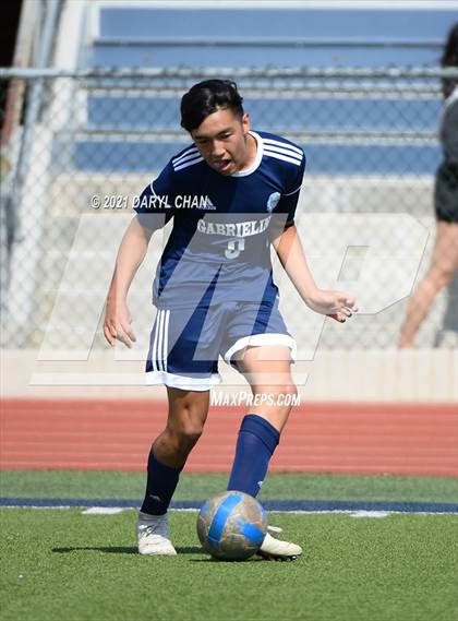 Thumbnail 1 in Arroyo @ Gabrielino photogallery.