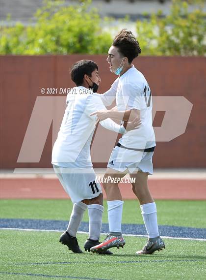 Thumbnail 2 in Arroyo @ Gabrielino photogallery.