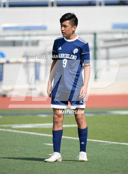 Thumbnail 1 in Arroyo @ Gabrielino photogallery.
