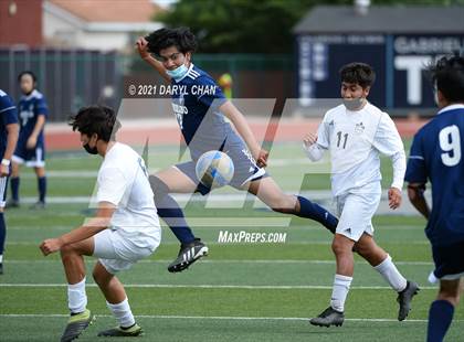 Thumbnail 1 in Arroyo @ Gabrielino photogallery.