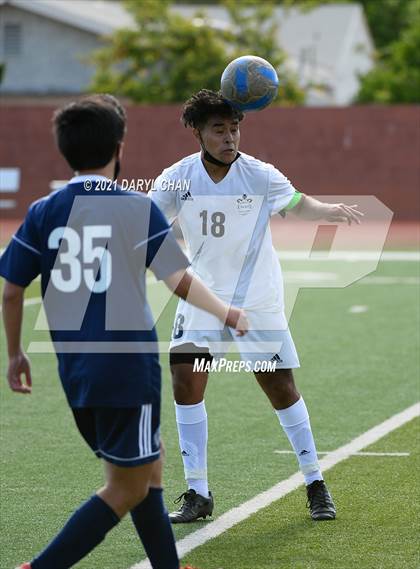 Thumbnail 1 in Arroyo @ Gabrielino photogallery.