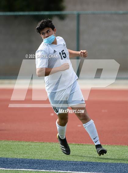 Thumbnail 2 in Arroyo @ Gabrielino photogallery.