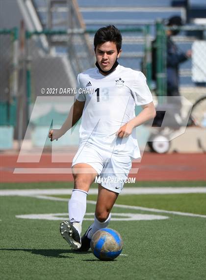 Thumbnail 1 in Arroyo @ Gabrielino photogallery.
