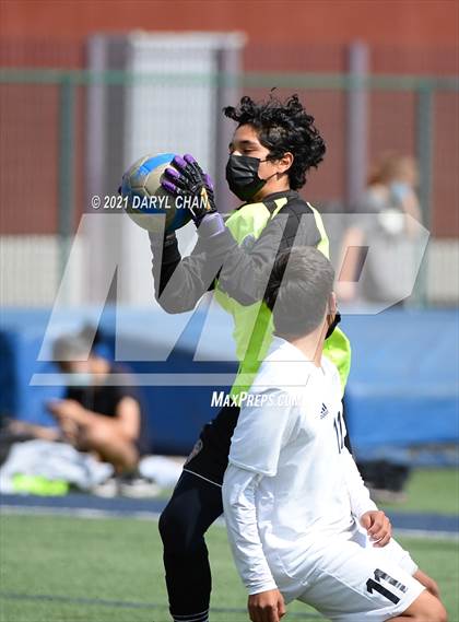Thumbnail 2 in Arroyo @ Gabrielino photogallery.