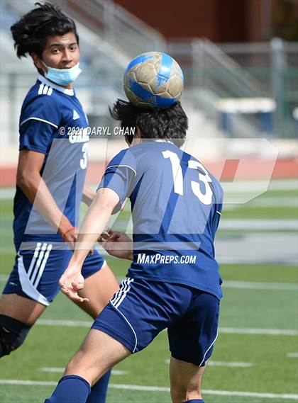 Thumbnail 2 in Arroyo @ Gabrielino photogallery.