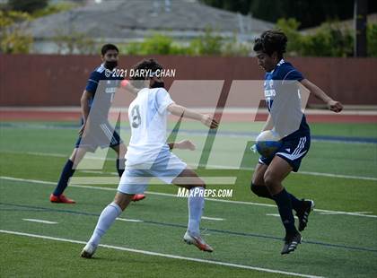 Thumbnail 3 in Arroyo @ Gabrielino photogallery.