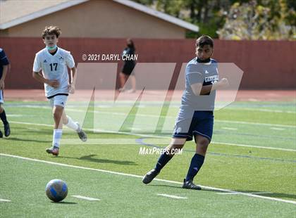 Thumbnail 3 in Arroyo @ Gabrielino photogallery.