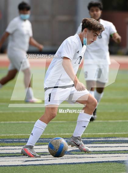 Thumbnail 1 in Arroyo @ Gabrielino photogallery.