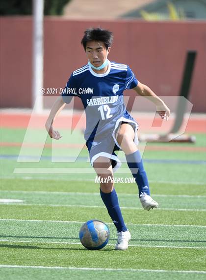 Thumbnail 3 in Arroyo @ Gabrielino photogallery.