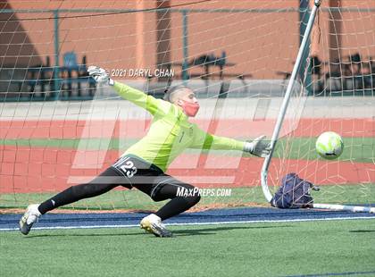 Thumbnail 1 in Arroyo @ Gabrielino photogallery.